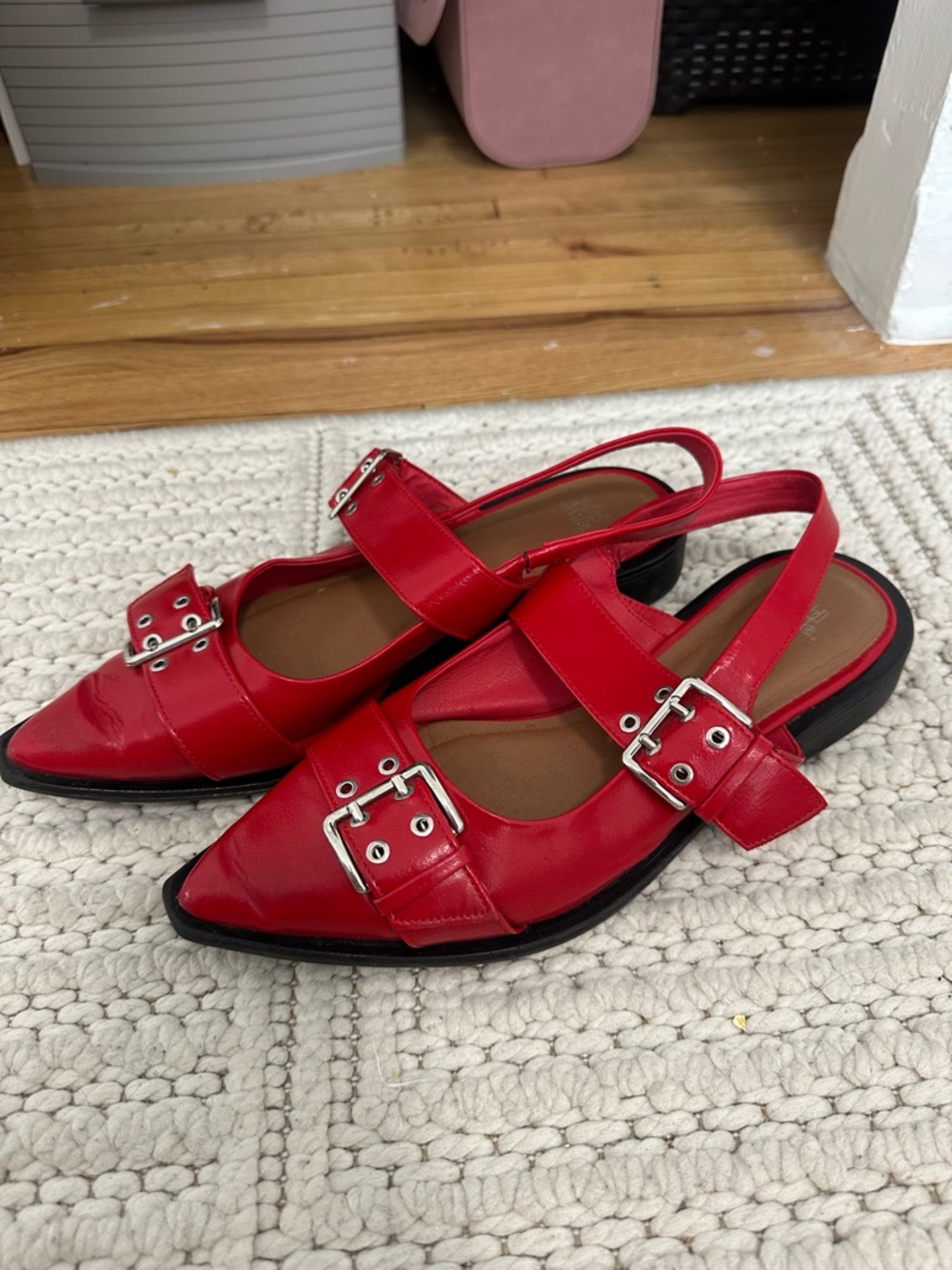 Red Buckle Slingback Flats - Women's Stylish Pointed-Toe Shoes